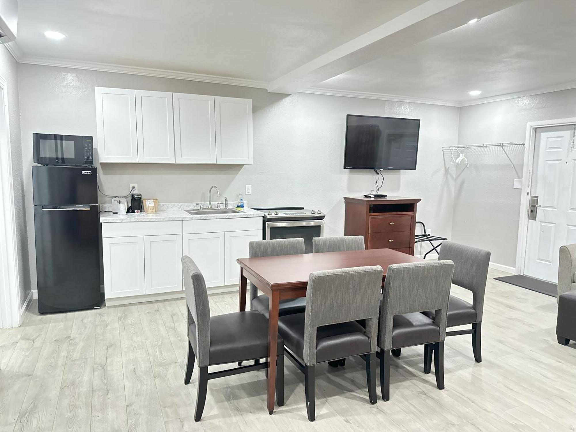 Sunshine Inn & Suites Venice, Florida Venice Gardens Extérieur photo