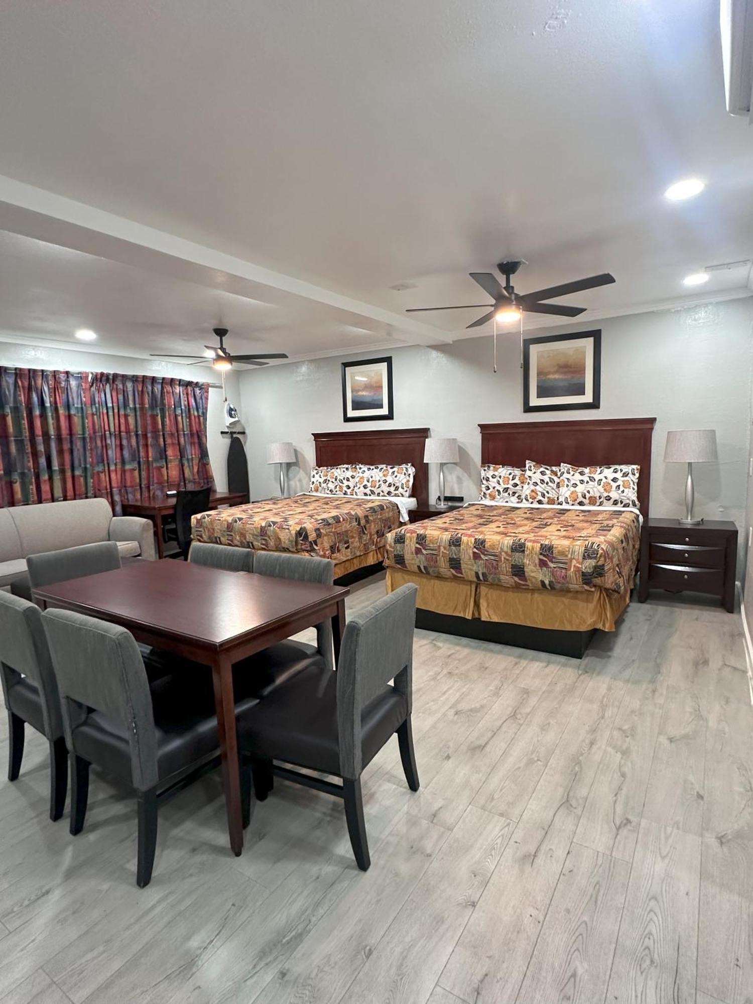 Sunshine Inn & Suites Venice, Florida Venice Gardens Extérieur photo