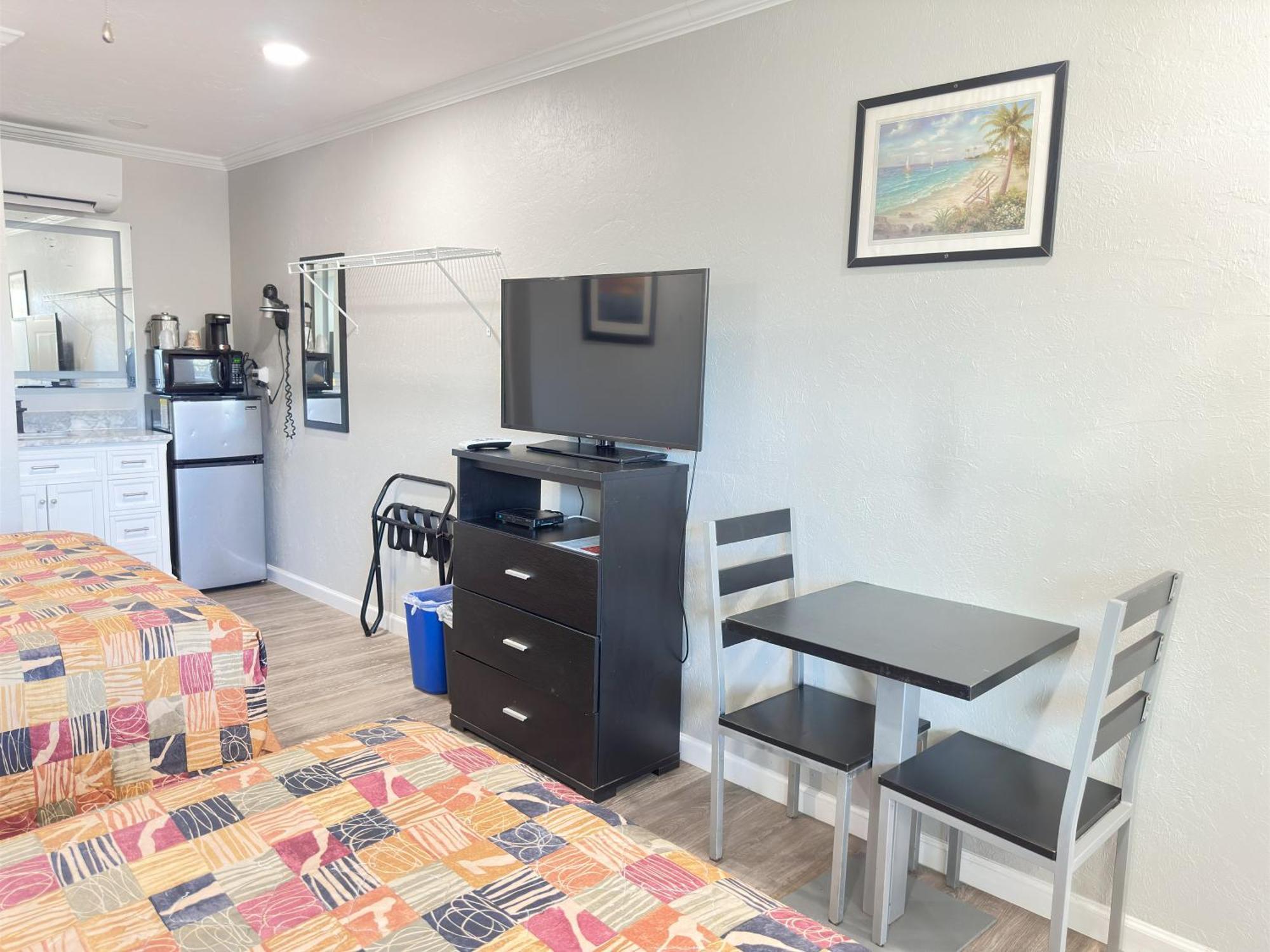 Sunshine Inn & Suites Venice, Florida Venice Gardens Extérieur photo