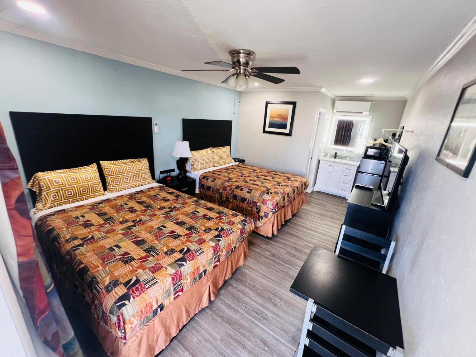 Sunshine Inn & Suites Venice, Florida Venice Gardens Extérieur photo
