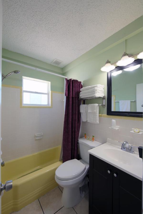 Sunshine Inn & Suites Venice, Florida Venice Gardens Extérieur photo